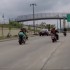 Policjant vs motocyklisci w USA - policjant rozjezdza motocykliste