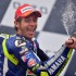 Rossi zdominuje Misano W weeekend GP San Marino - rossi na podium motogp silverstone
