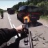Co potrafi karabin Gatlinga zamocowany na motocyklu - karabin na motocyklu