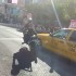 Grupa motocyklistow terroryzuje Las Vegas - motocyklista kontra taxi