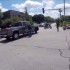 Kierowca pickupa probuje rozjechac motocyklistow - agresja na drodze