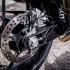 5 czestych bledow popelnianych przez motocyklistow - Tylny hamulec Nowy KTM 690 Duke 2016