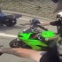 Silowe zatrzymanie kolegi motocyklisty QUIZ - motocyklista obezwladniony przez policjanta