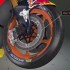 Hamulce w maszynach MotoGP  jak dzialaja i z czego sa zrobione - hamulce motogp temperatura
