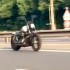 Motocykl sam jedzie po autostradzie we Francji  kolejny wynalazek Google - motocykl sam jedzie autostrada