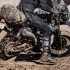 Motocykle HarleyDavidson w wersji offroad na pustyni Tego jeszcze nie bylo - Pustynny wilk w blocie