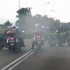 Policja na motocyklach odwiedza zlot na skrzyzowaniu - Palenie gumy na skrzyzowaniu i Policja