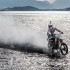 Rekord swiata w jezdzie motocyklem po wodzie - LucaColombo