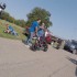 Apogeum agresji czyli motocyklisci kontra uzbrojeni amerykanscy wiesniacy - bijatyka na drodze