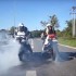 Testujemy najmocniejsze motocykle w Polsce video - palenie gumy Suzuki Hayabusa Turbo i Suzuki GSX R 1000 Turbo