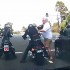 O krok od rekoczynow  zajechanie drogi i ostra wymiana zdan - zaatakowany motocyklista