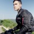 Kurtka z pokrowcem na motocykl Ciekawy i calkowicie nieprzydatny wynalazek z Kickstartera - astric motorcycle jacket cover