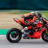Ducati pokonane w rundzie Pirelli WorldSBK na torze Imola - D6R1kzOXkAANHus 1