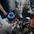 Royal Enfield podaruje motocykle licealistom z Milwaukee - build moto mentor