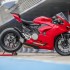 2020 Ducati Panigale V2 Sportbike na tor i na droge Zobaczycie go na targach Warsaw Motorcycle Show - ducati panigale v2 prawy bok