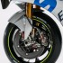 MotoGP Suzuki Ecstar w nowych barwach na sezon 2020 GALERIA - Ecstar Suzuki 2020 front wheel