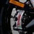 KTM 1290 Super Duke R 2020  test recenzja FILM - KTM 1290 Super Duke R 2020 hamulce
