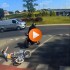 Olsztyn kierowca motocykla potracil dziecko na pasach i uciekl FILM - potracenie olsztyn