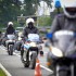 Policjanci na motocyklach tez cwicza swoje umiejetnosci FILM - policjanci szkolenie tor bydgoszcz