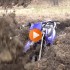 Czy zakopany motocykl odpali po odkopaniu Oni to sprawdzili FILM - zakopany motocykl