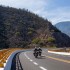 Podcast HarleyDavidson z motocyklem LiveWire przesuwa technologie pojazdow elektrycznych na krance Ziemi - Long Way Up podcast 6
