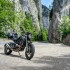Gigantyczny sukces Benelli czarnym koniem rynku motocyklowego w Europie - Benelli Leoncino Trail Kanion Bicaz Rumunia 2