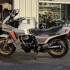 Honda CX500 Turbo Ikona lat 80 i pierwszy masowy motocykl z turbina - Honda CX500 Turbo Side 768x530