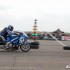 Suzuki Hayabusa czyli 300 kmh w 7 sekund Dlaczego tak glosno o tym motocyklu Opinie 3 zawodnikow i garsc historii - GECKO CUP MODLIN 2008 hayabusa turbo na starcie