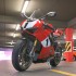 The Collection i jego motocykle Ducati Panigale V4 S 25th Anniversario 916 i Triumph Bonneville Bobber Thornton Hundred Motorcycles - The Collection Ducati Panigale V4S 25 th Anniversario 916