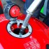 Raport UOKiK o jakosci paliwa na stacjach benzynowych Urzad podsumowal kontrole z pierwszego polrocza 2021 roku  - tankowanie paliwa