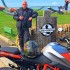 Niezwykla wyprawa motocyklowa Ojciec i syn niemal nie zsiadali z motocykli przez 24 godziny  - Neil Atherton 1