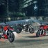 Streetfighter V2 i Streetfighter V4 SP dwoch nowych Wojownikow w Fight Formula Ducati - MY22 Ducati Streetfighter Family 2 UC352043 Low