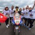 WSBK 2021 Toprak Razgatlioglu zdobywa tytul Mistrza Swiata Superbike Jonathan Rea zwyciezcapierwszego wyscigu - toprak razgatlioglu 2021 wsbk world champion 01