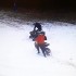 Motocykle crossowe i quad na nasniezanym stoku osrodka Niestachow - motocykle i quad na stoku narciarskim zakopane w sniegu