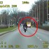 Motocyklista uciekal przed policja Probowal zgubic radiowoz grupy Speed na waskich drogach poza miastem FILM - ucieczka przed policja 1