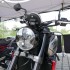 Dlaczego Triumph jest w tym roku gwiazda rynku Defender Akcesoria Motocyklowe otworzyl sezon - reflektor trident
