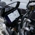 Dlaczego Triumph jest w tym roku gwiazda rynku Defender Akcesoria Motocyklowe otworzyl sezon - tiger 900 kokpit