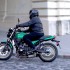 Kawasaki Z650 RS  test motocykla Elegancki i nowoczesny klasyk dla kazdego - kawasaki z650rs swiatlo na wybojach
