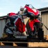 Kolejny motocykl Honda RC213VS sprzedany na aukcji Egzemplarz nigdy nie opuscil skrzyni - honda rc213v s aukcja 01