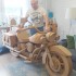 Papierowa Yamaha gliniany Sokol i HarleyDavidson z drewna To robia polscy motocyklisci w zimie - pawel kopec i yamaha dragstar z papieru