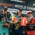 Mistrzostwa Swiata SuperEnduro Bolt mistrzem Blazusiak na podium - podium superenduro