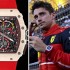 Wicemistrzowi F1 skradziono zegarek warto 2 mln dolarow Sprawcy to osoby w kaskach motocyklowych  - Charles Leclerc 1 zegarek
