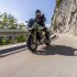 Wakacje po wlosku Letnia promocja marek Grupy Piaggio teraz rowniez na modele z rocznika 2023 - Moto Guzzi