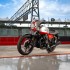 Moto Guzzi V7 Stone Corsa  cafe racer z Mandello del Lario Stary znajomy w nowym opakowaniu - moto guzzi v7 corsa 2024 02