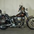 Softail czyli HarleyDavidson wygladajacy jakby nie mial amortyzatora z tylu Ta rewelacyjne koncepcja ma juz 40 lat - 1988 Springer Softail