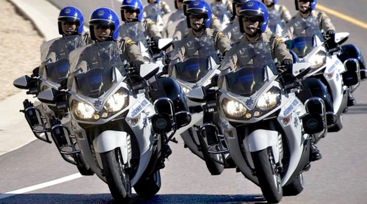 2021 06 policja 56 na motocykle