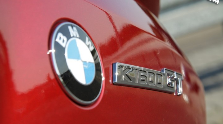 znaczek BMW nazwa