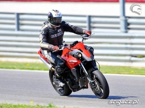 Moto Morini ultra motard przod