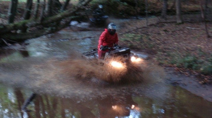 3 Urodziny Grizzly 700 przejazd przez rzeke