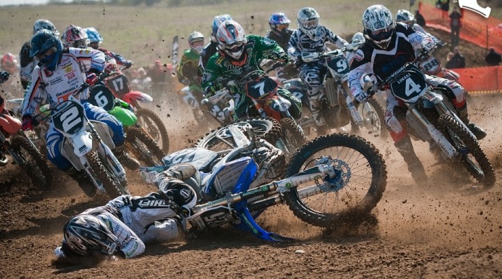 start mx2 sebastan banas wypadek